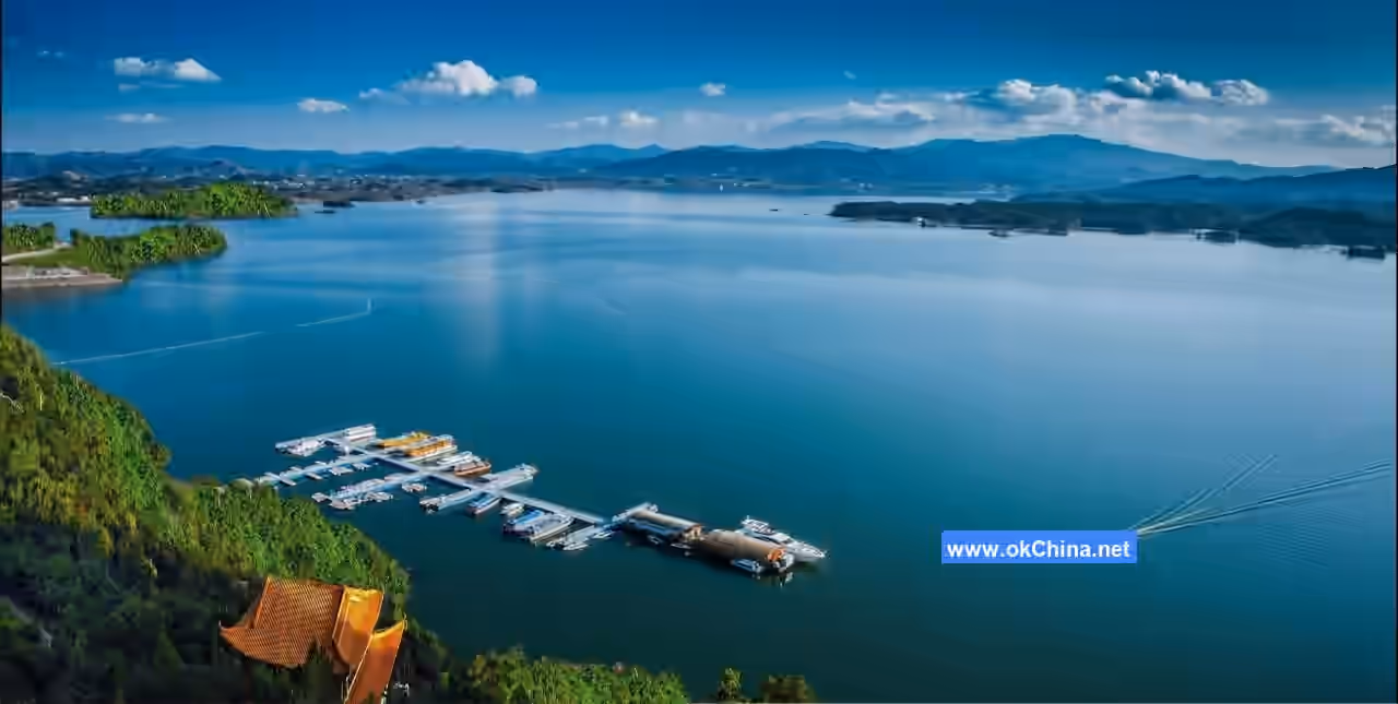 Wanfo Lake Scenic Area