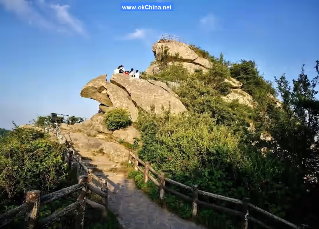 Jigong Mountain Scenic Area