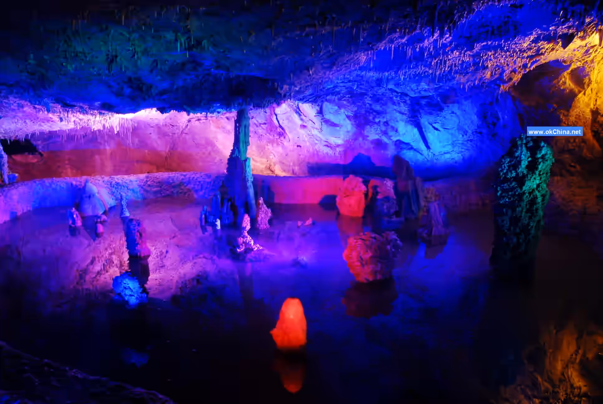 Tenglong Cave Scenic Area