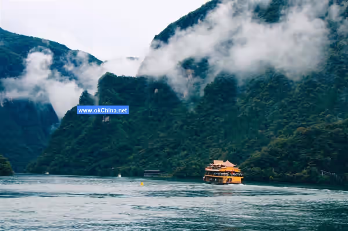 Qingjiang River Scenic Area