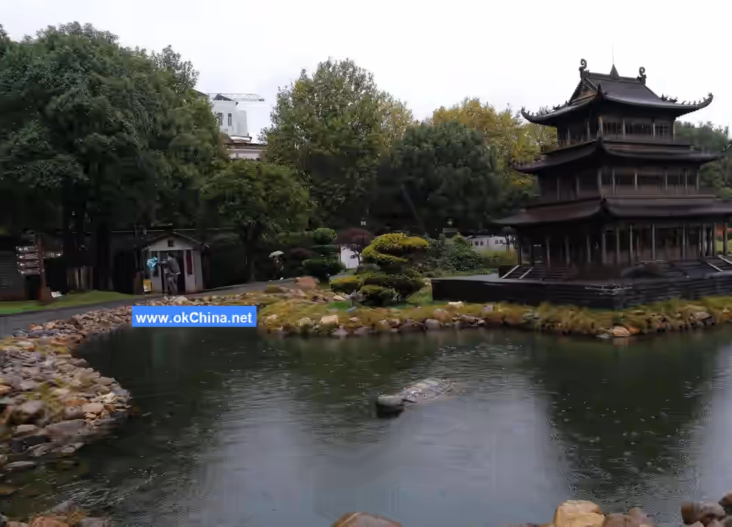 Yueyang Tower And Junshan Island Scenic Area