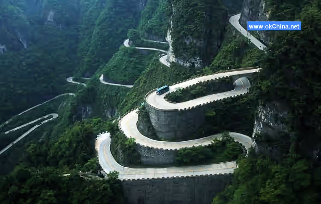 Wuling Stream And Tianmeng Mountain Tourist Area