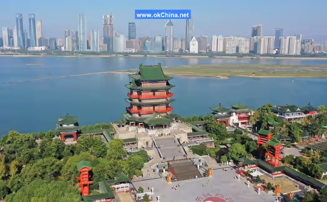 Pavilion Of Prince Teng Tourist Area