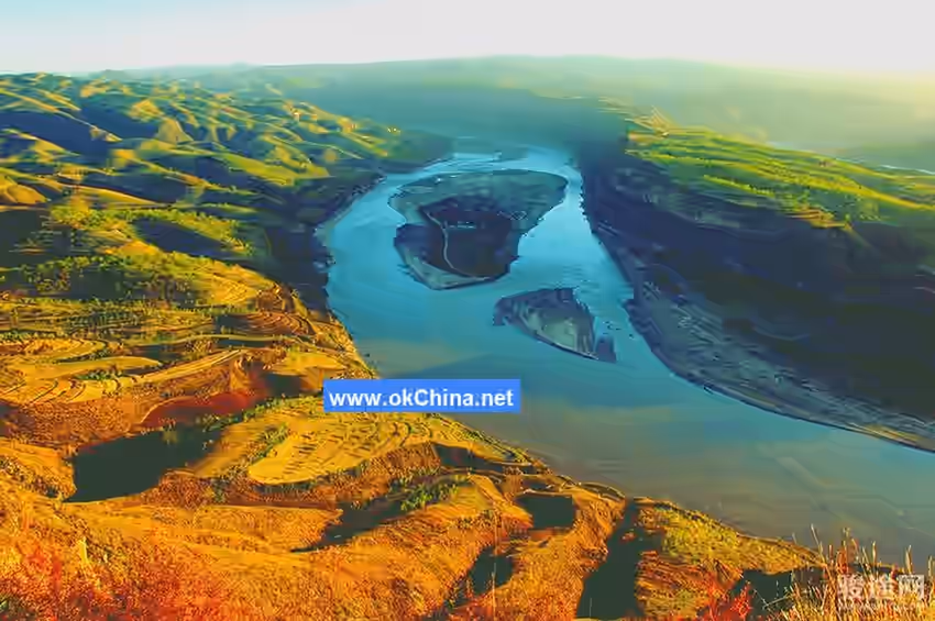 Yanchuan Yellow River Qiankun Bay Scenic Area